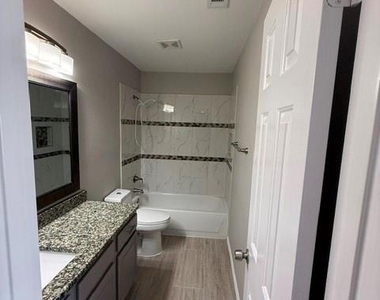 17915 Mary Margaret Street - Photo Thumbnail 20