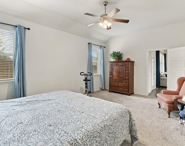 427 Pleasant Hill Lane - Photo Thumbnail 19