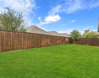 427 Pleasant Hill Lane - Photo Thumbnail 33