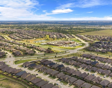 427 Pleasant Hill Lane - Photo Thumbnail 34