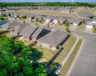 240 Evermore Lane - Photo Thumbnail 42