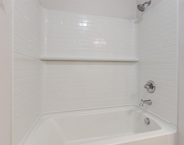 240 Evermore Lane - Photo Thumbnail 34
