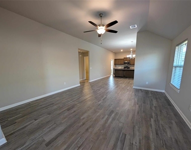 936 Sw 139th Street - Photo Thumbnail 1