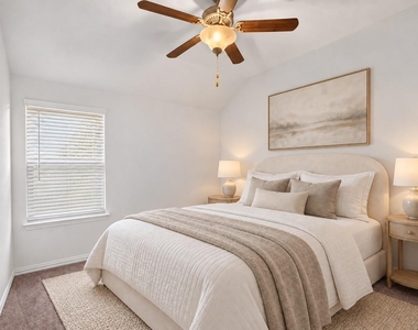 504 Pepperbark Avenue - Photo Thumbnail 8