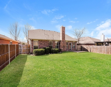 5012 Alpine Meadows Drive - Photo Thumbnail 15