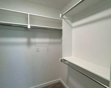 17500 Moss Farm Road - Photo Thumbnail 14