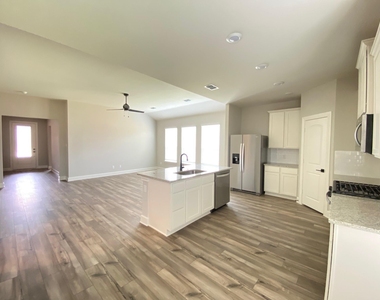 2109 Atwood Drive - Photo Thumbnail 4