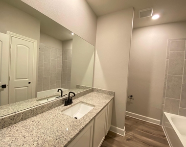 2109 Atwood Drive - Photo Thumbnail 13