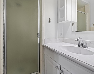 105 Murray Street - Photo Thumbnail 23