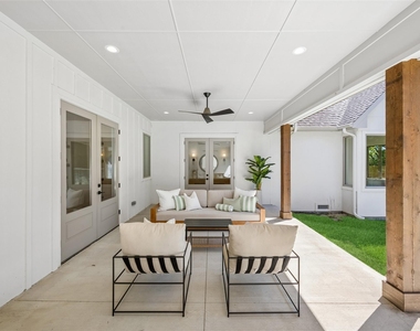 11131 Hillcrest Road - Photo Thumbnail 30