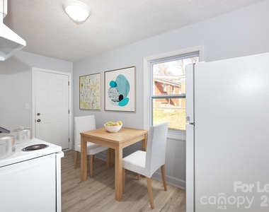 4517 Helena Street - Photo Thumbnail 3