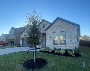 3104 Ferrero Lane - Photo Thumbnail 2