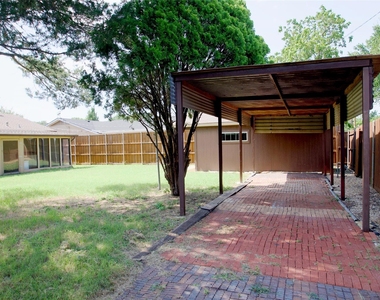 2708 N Avenue - Photo Thumbnail 22