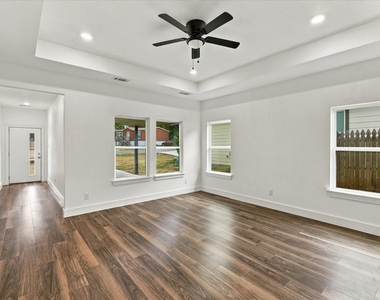3023 Brazos River Drive - Photo Thumbnail 15