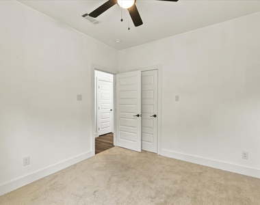 3023 Brazos River Drive - Photo Thumbnail 21