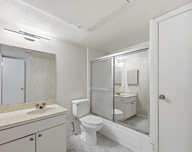 4845 Cedar Springs Road - Photo Thumbnail 14