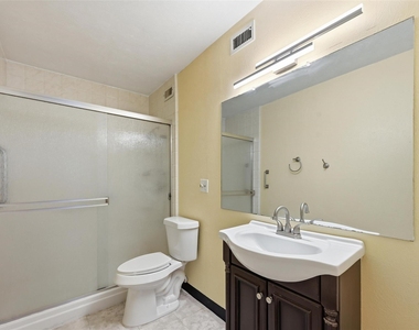 4845 Cedar Springs Road - Photo Thumbnail 15