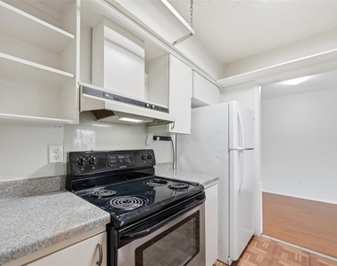 4845 Cedar Springs Road - Photo Thumbnail 3