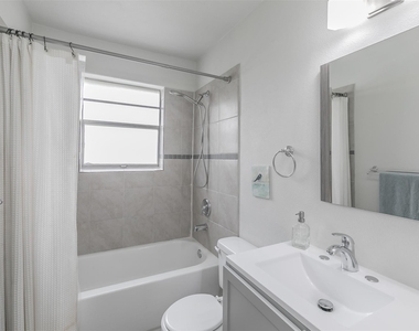 820 Sw Southridge Drive - Photo Thumbnail 19