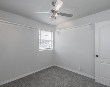 820 Sw Southridge Drive - Photo Thumbnail 28