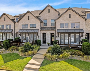 444 Somerville Drive - Photo Thumbnail 1
