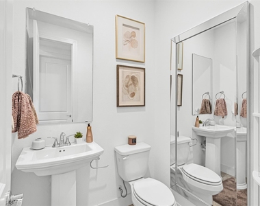 444 Somerville Drive - Photo Thumbnail 14