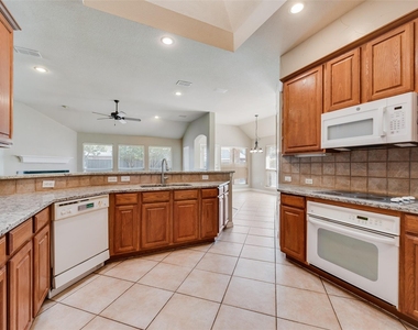 7900 Brookmount Street - Photo Thumbnail 13