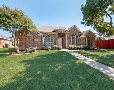 7900 Brookmount Street - Photo Thumbnail 5