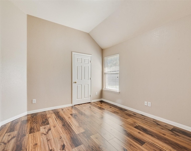 7900 Brookmount Street - Photo Thumbnail 19