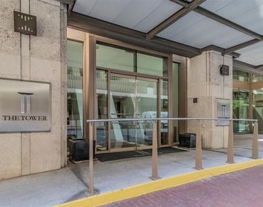 500 Throckmorton Street - Photo Thumbnail 15