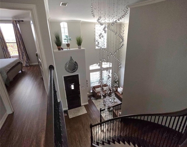 13262 Scotch Pine Drive - Photo Thumbnail 10
