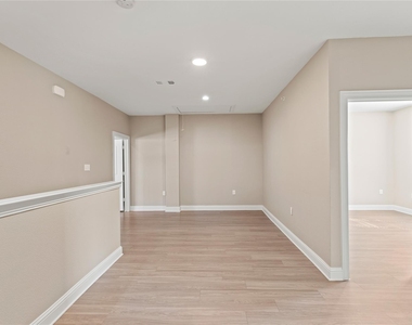 1022 Debby Court - Photo Thumbnail 12