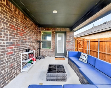 2020 Hearn Drive - Photo Thumbnail 35