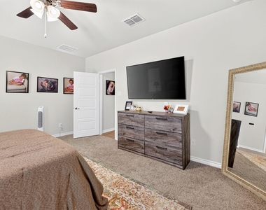 2020 Hearn Drive - Photo Thumbnail 15