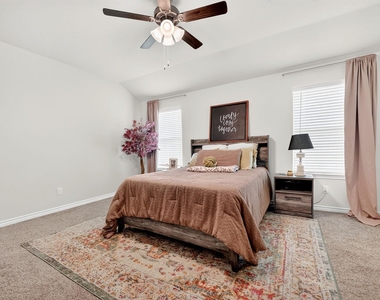 2020 Hearn Drive - Photo Thumbnail 13