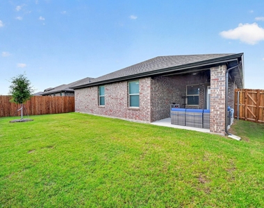 2020 Hearn Drive - Photo Thumbnail 32