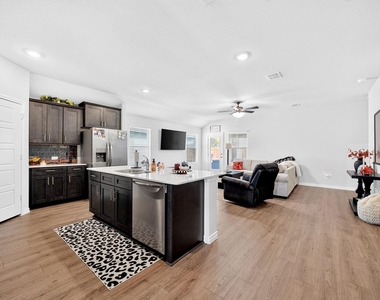 2020 Hearn Drive - Photo Thumbnail 27