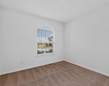 1309 Canuela Way - Photo Thumbnail 27