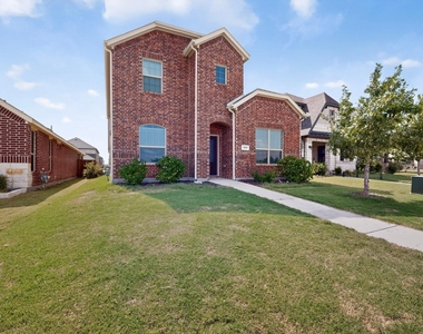 1309 Canuela Way - Photo Thumbnail 2