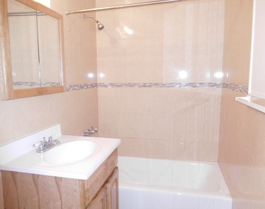 44-30 Douglaston Pkwy Douglaston NY 11363 - Photo Thumbnail 7