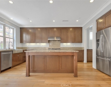 218 Wyndover - Photo Thumbnail 8