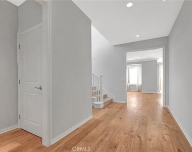 218 Wyndover - Photo Thumbnail 2