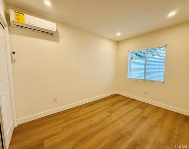 17262 Ivy Ave - Photo Thumbnail 12