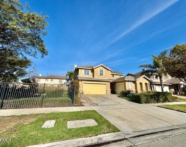 417 Morado Place - Photo Thumbnail 2