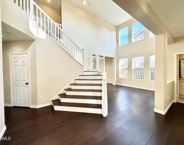417 Morado Place - Photo Thumbnail 4