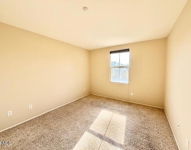 417 Morado Place - Photo Thumbnail 34