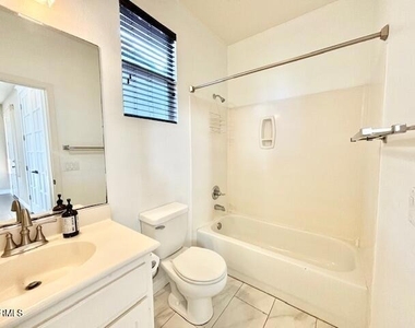 417 Morado Place - Photo Thumbnail 17