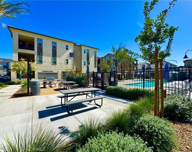 12925 Paradiso Drive - Photo Thumbnail 25