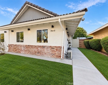 7819 Sedan Avenue - Photo Thumbnail 12