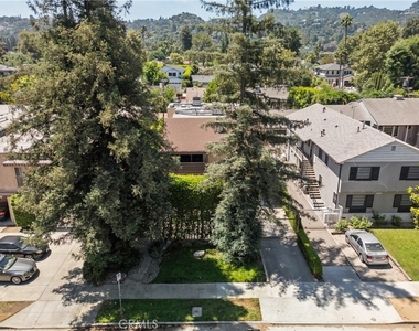 13006 Moorpark - Photo Thumbnail 43